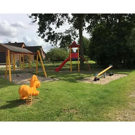 Holoiday House Starboard Kakohl