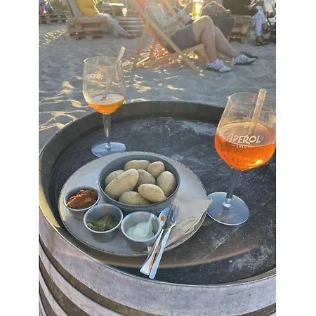 Holoiday House Starboard Kakohl